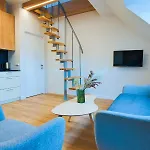 Cosy In The Center With Air Conditioneer! Apartment