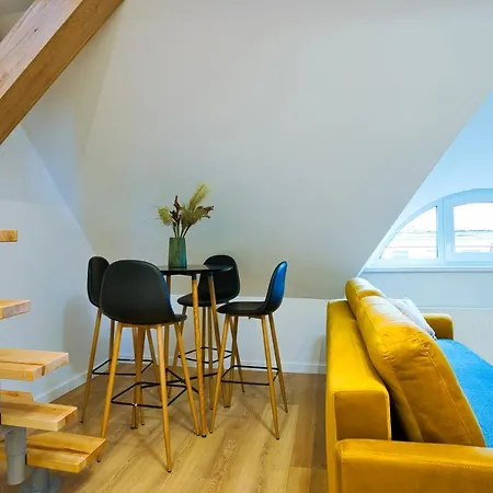 Cosy In The Center With Air Conditioneer! Клайпеда