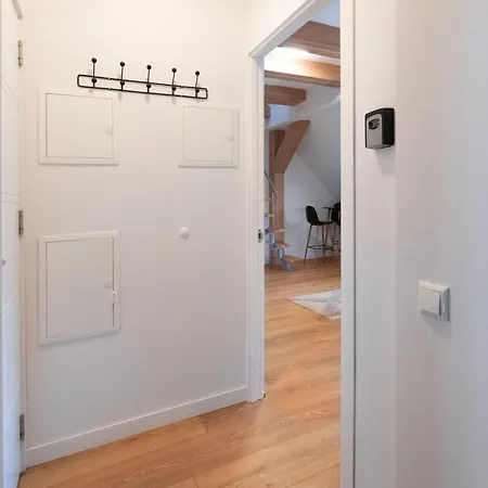 Appartamento Cosy In The Center With Air Conditioneer! *